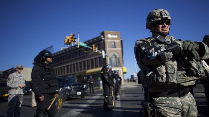 Important déploiement policier à Baltimore après une nuit d'émeutes