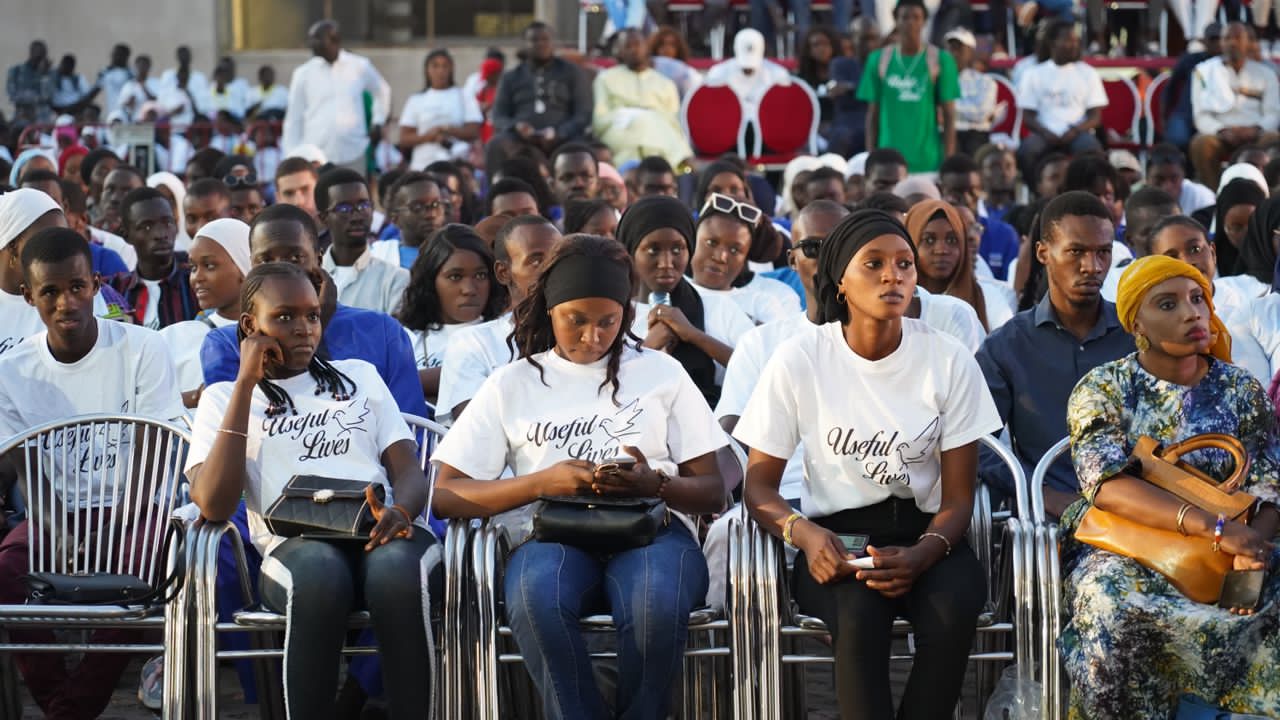 Migration, Développement personnel… Les conseils de Felwine Sarr, Omar Pène… aux jeunes