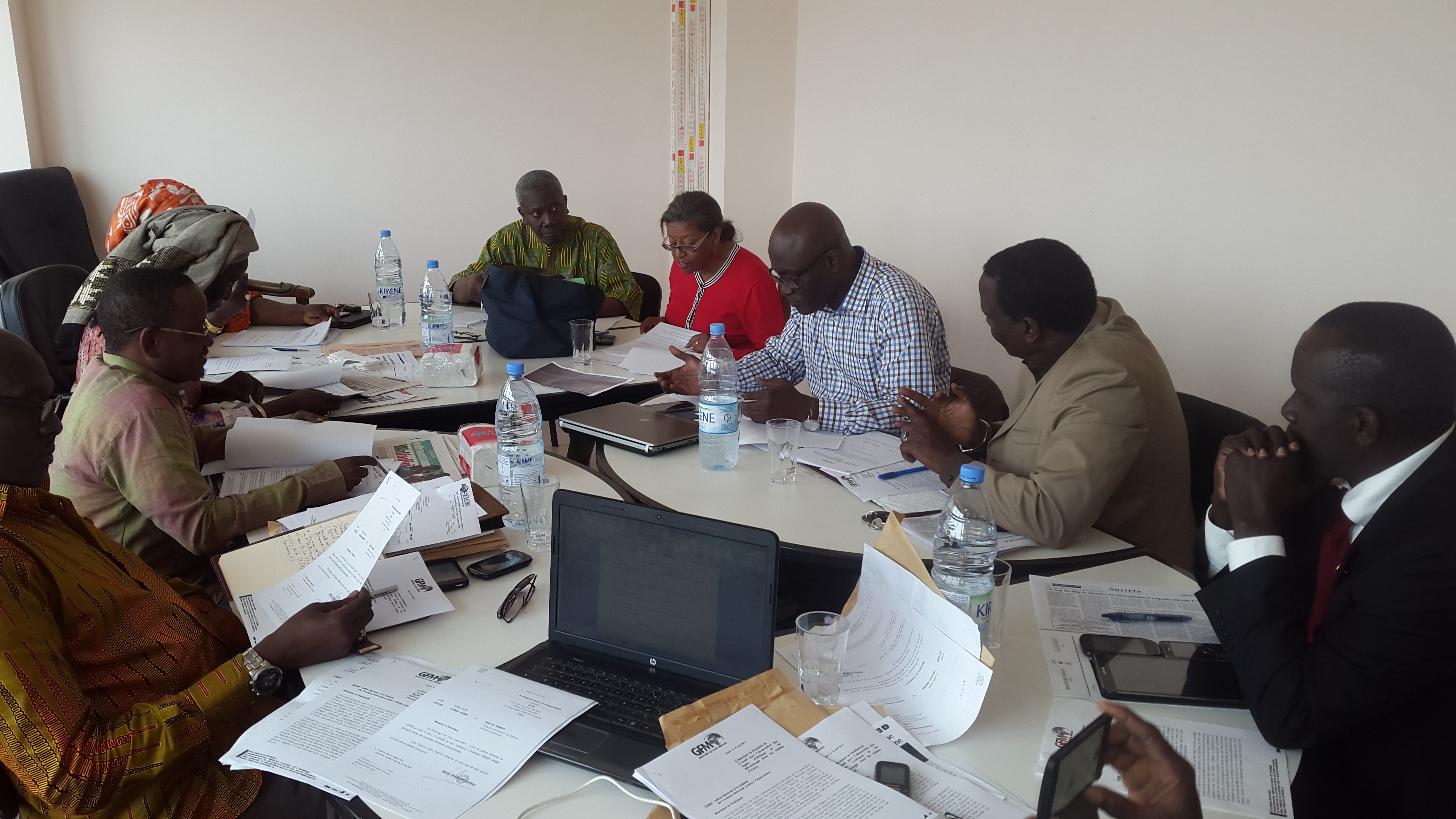 Avis Tribunal des Pairs du CORED: Verdict de la plainte de M. Youness Nahchel contre l’Observateur