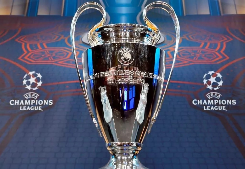 Super league: l'UEFA n'envisage pas de revenir à l'ancienne formule de la Ligue des champions