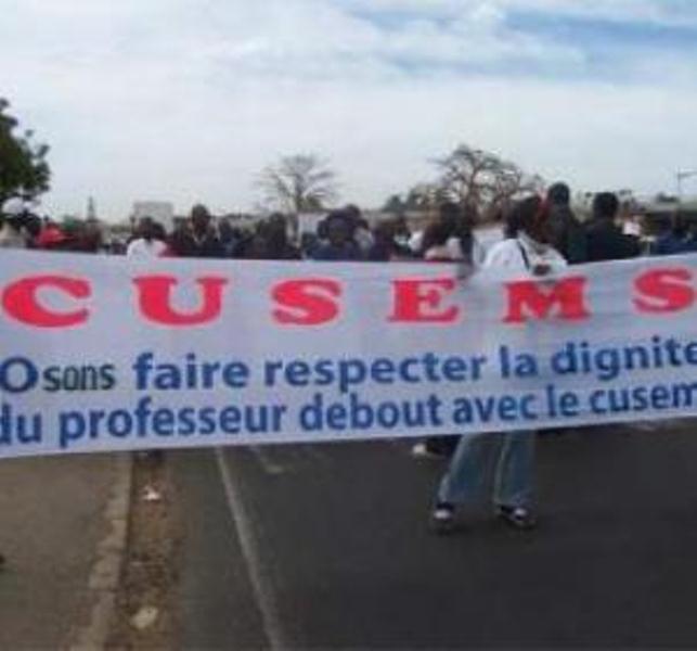 L'école toujours en crise: le CUSEMS se radicalise