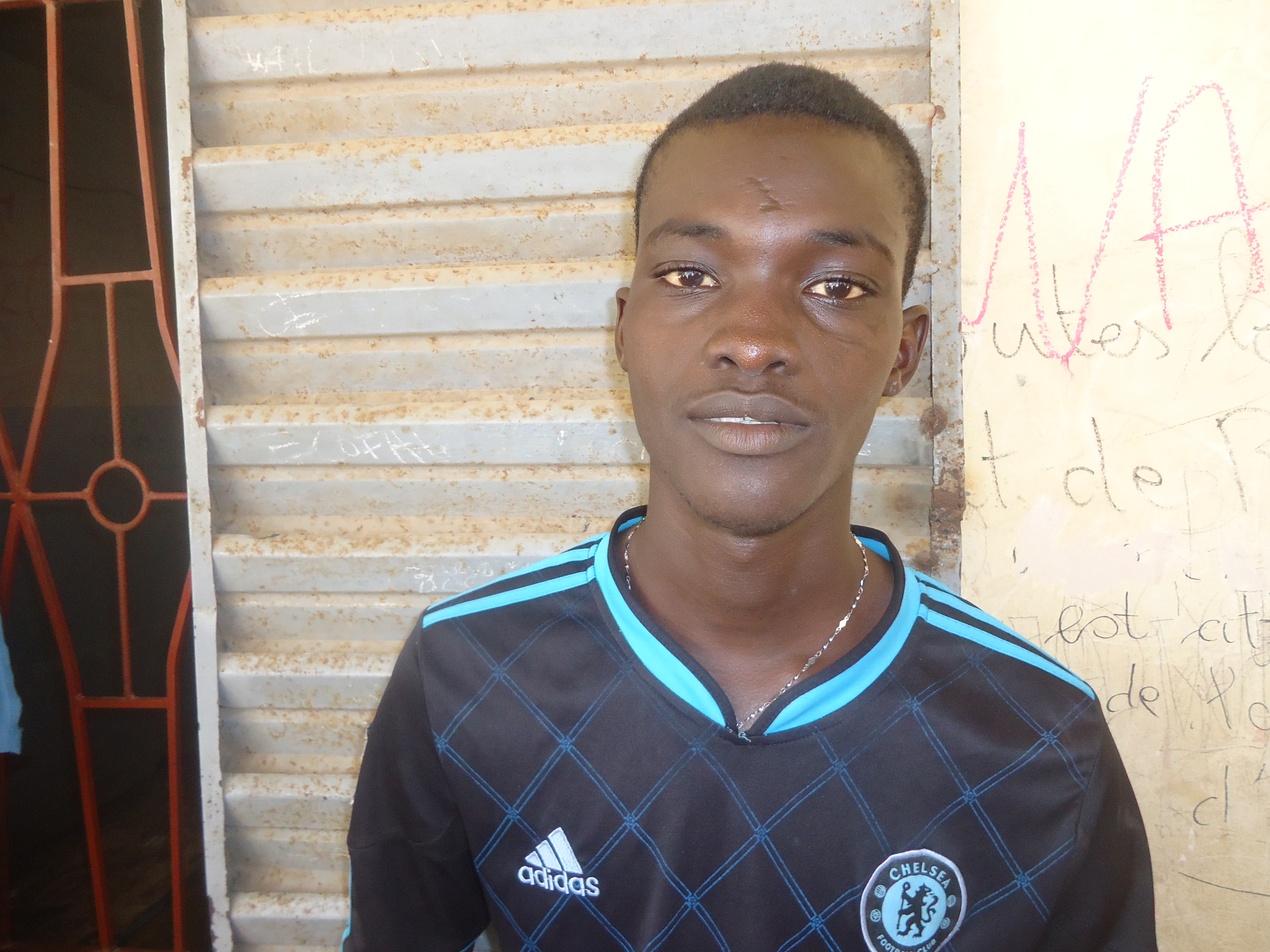 Ousmane Gueye élève en classe de 3e