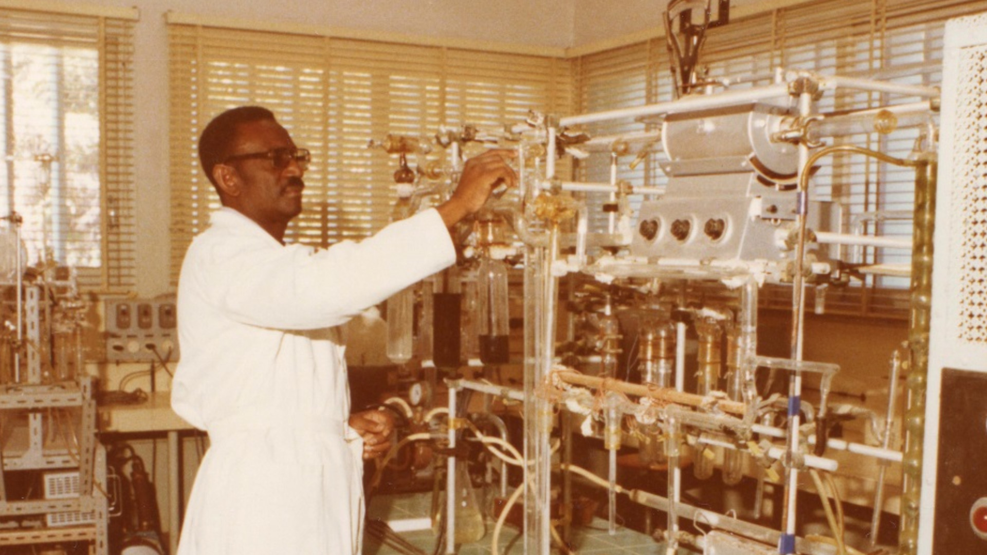 Cheikh Anta Diop et le projet de Statologie africaine. Par Mamadou Faty Top