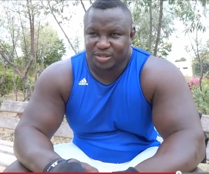 Adversaire de Modou LO, Bombardier accuse