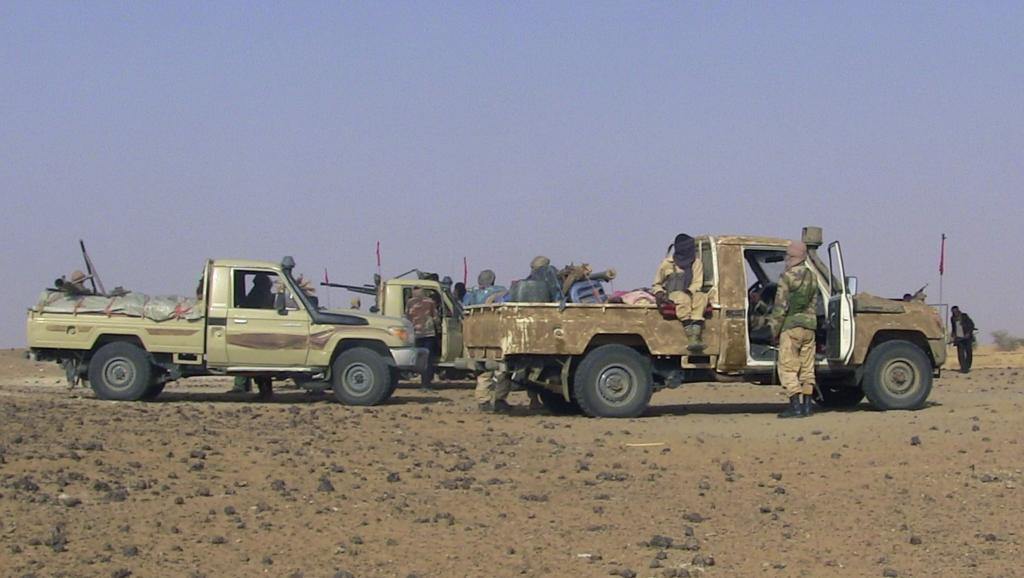 L'attaque qui a fait au moins huit morts a été revendiquée par la Coordination des mouvements de l'Azawad. Ici, des combattants du Mouvement national de libération de l'Azawad, dans le voisinage de Tabankort (nord du Mali), le 15 février 2015. REUTERS/Souleymane Ag Anara