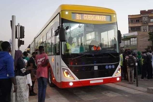 BRT : Macky annonce une bonne nouvelle pour les personnes vivant avec un handicap