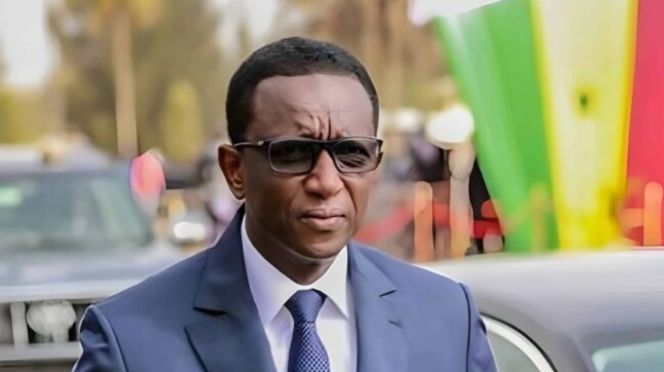 Une bien belle blague ! La chronique de KACCOR sur les recours de BBY au Conseil constitutionnel