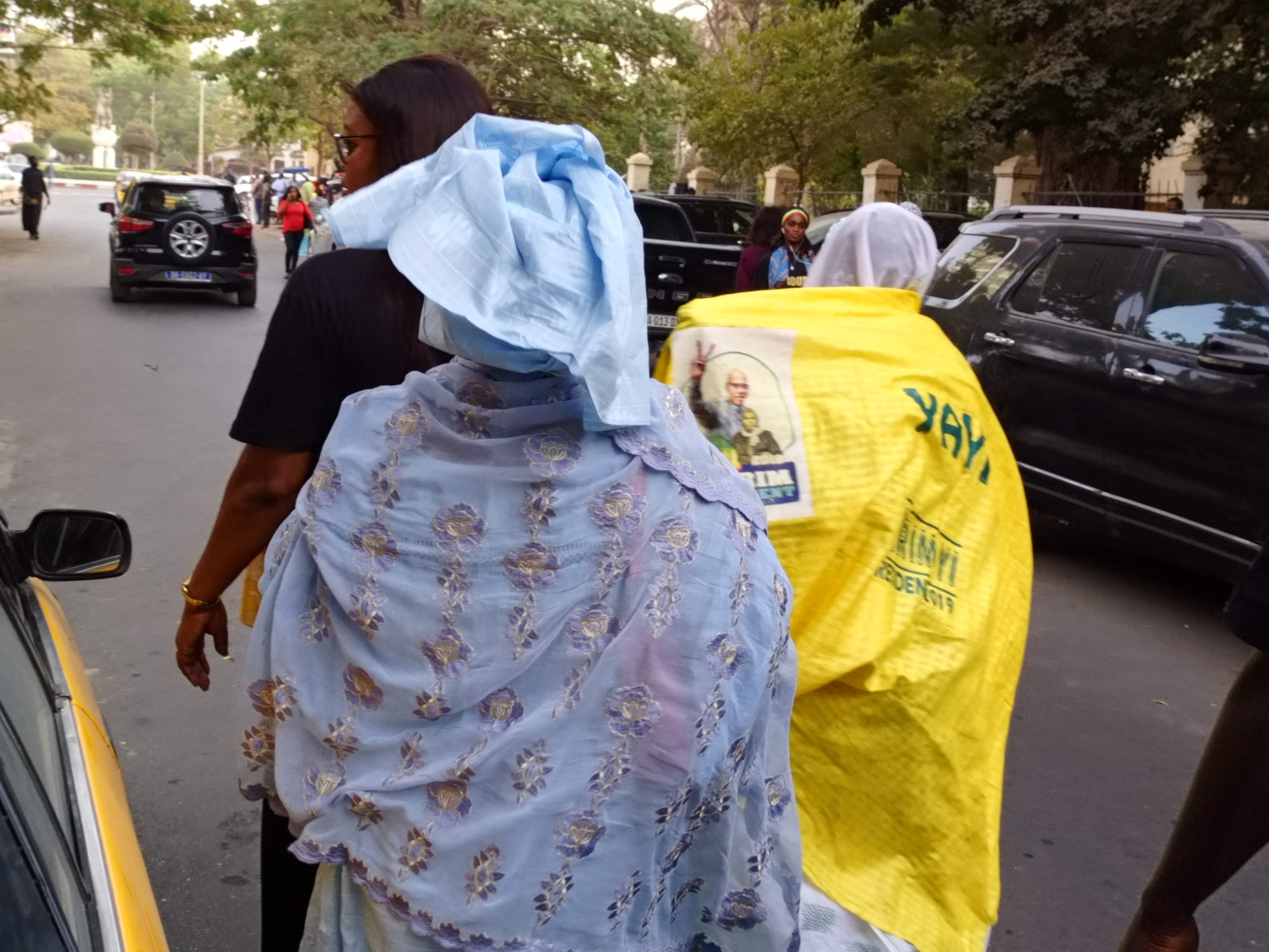 Conseil constitutionnel : les militants de Karim Wade sommés de quitter les lieux