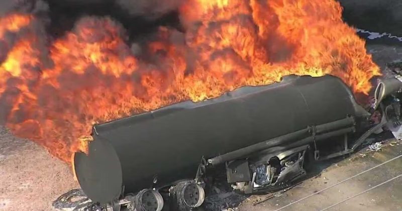 Kédougou: l'explosion d'un camion citerne cause la mort d'un chauffeur et de son apprenti