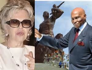 Wade nostalgique de ses années au pouvoir ? Il était au monument de la Renaissance