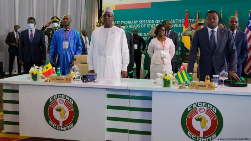 Report de la présidentielle : la CEDEAO prend note et invite la classe politique à donner priorité au dialogue