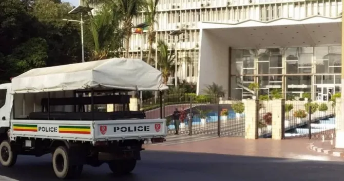 Report présidentielle 2024 : l'Assemblée nationale sous haute surveillance policière