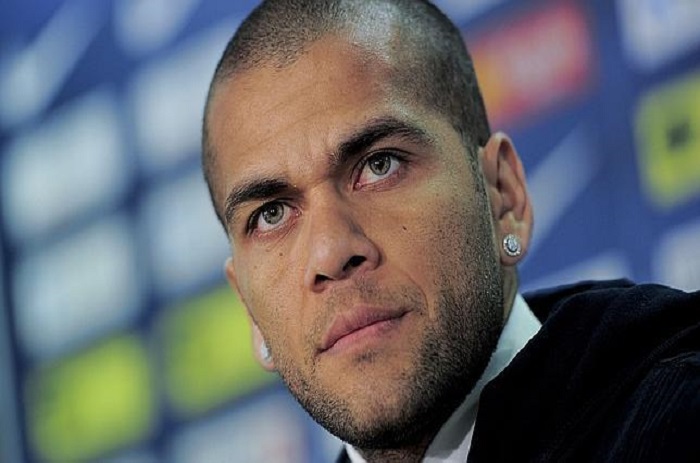 Dani Alves: Le feuilleton continue