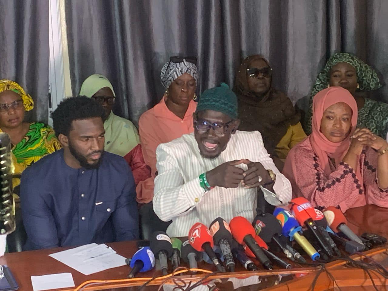 Report de la présidentielle : le collectif des familles des détenus politiques annonce une manifestation à la Place de la Nation, ce samedi