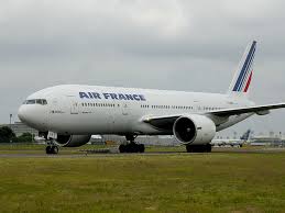 Un Boeing d'Air France évite de justesse le crash sur le mont Cameroun