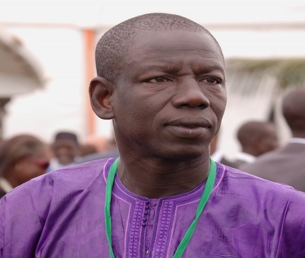Abdoulaye Wilane pointe son arme sur un reporter (Rfm)