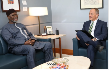 Décision du CC : l’ambassadeur Raynor a consulté Alioune Tine pour la tenue de l’élection présidentielle