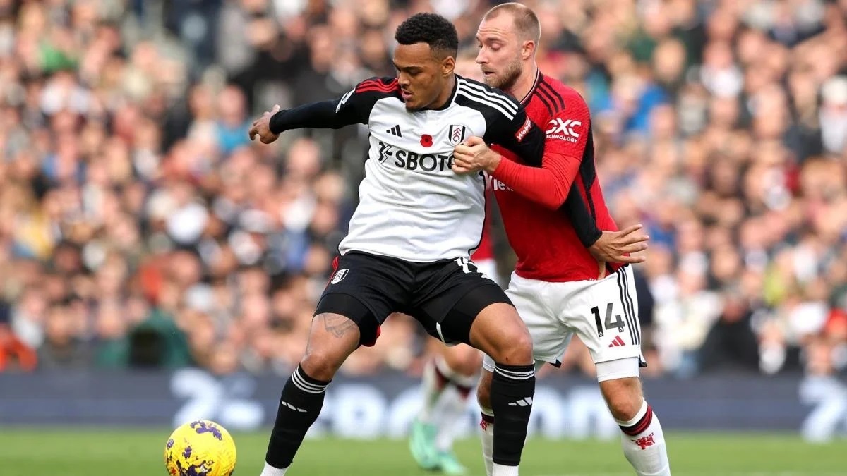 Premier League : Manchester United crucifié sur le fil, Aston Villa consolide sa quatrième place