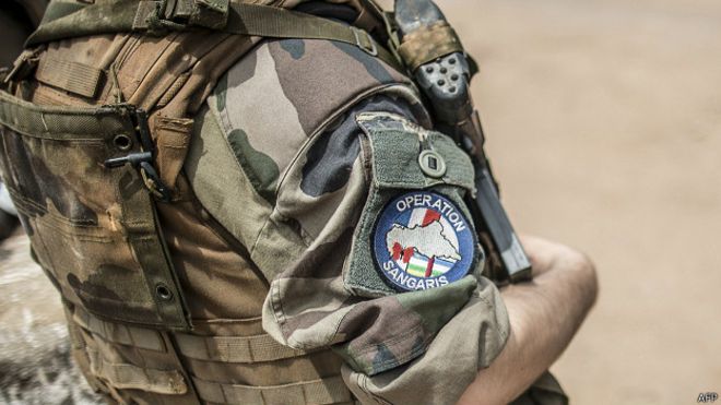 RCA: La France réduit ses effectifs