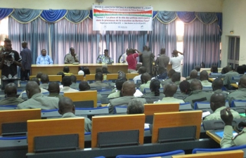 Formation de policiers municipaux à Ouag