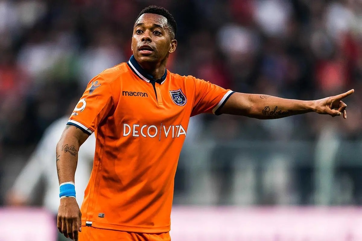 Robinho a été arrêté par la police brésilienne