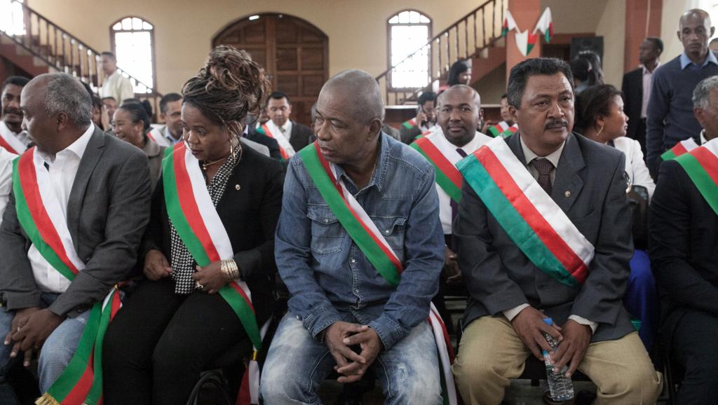 Les députés malgaches à la Haute Cour constitutionnelle le 27 mai 2015. AFP PHOTO/RIJASOLO