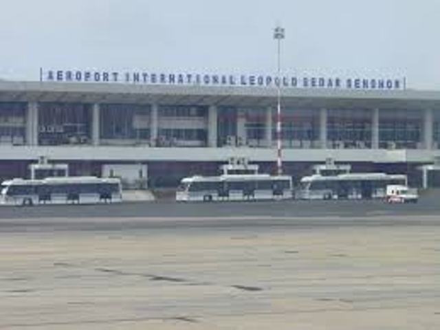 ​Bradage foncier à l’aéroport: Abdoulaye Diouf Sarr piste un scandale