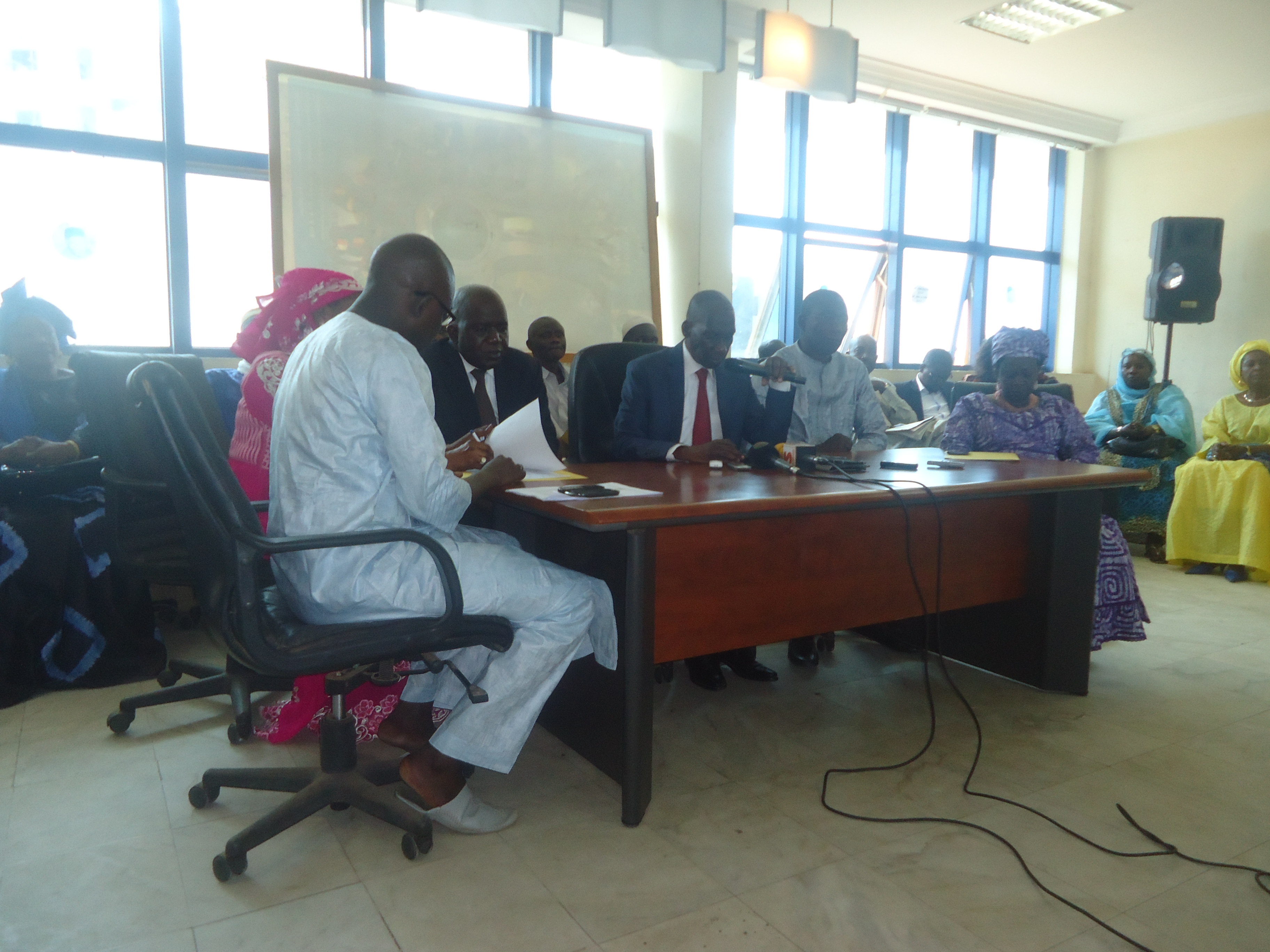 ​«On nous bassine les oreilles avec un PSE… », (FPDR)