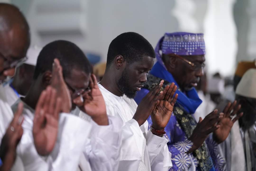 Revivez en images la prière de Korité à la grande Mosquée de Dakar