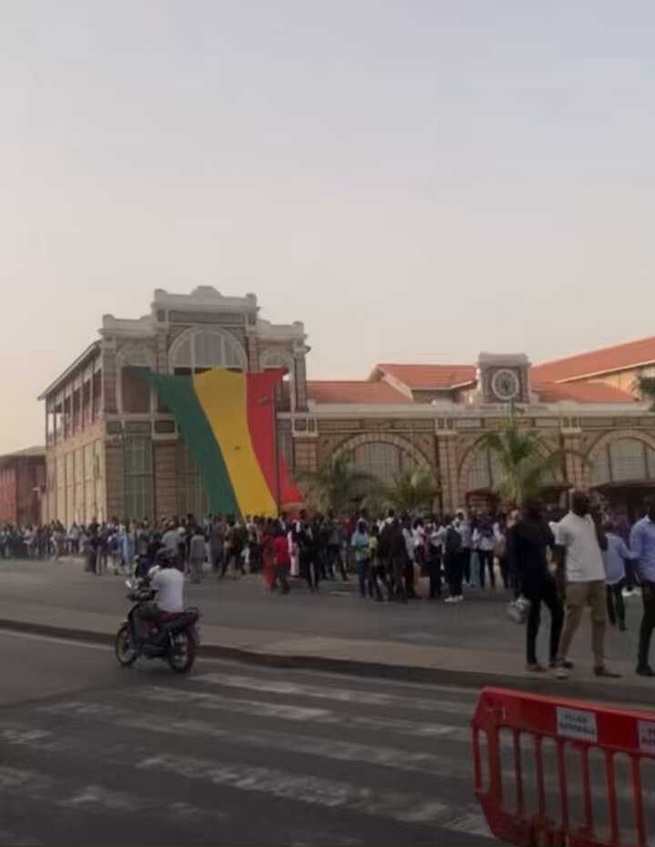 TER : l'un de ses  trains en  panne créent panique et frayeur chez les usagers