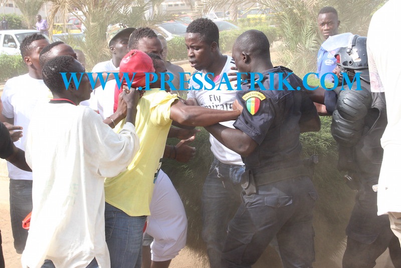 URGENT Affrontement - saison TNT: Ama Baldé arrêté après avoir bastonné un policier (PHOTOS)