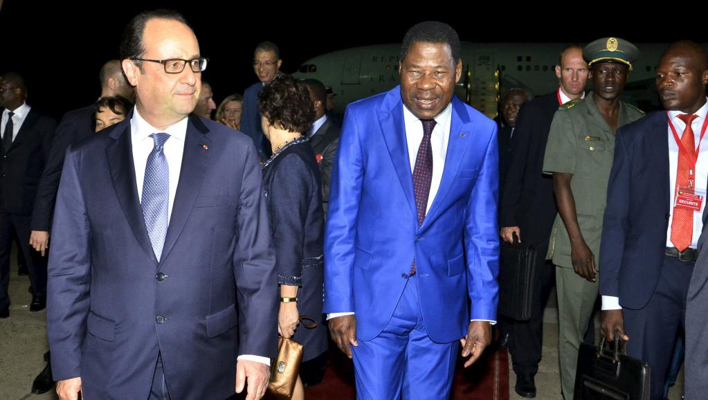 Boni Yayi, président du Bénin, et François Hollande, son homologue français, à Cotonou ce jeudi 2 juillet. REUTERS/Charles Placide Tossou