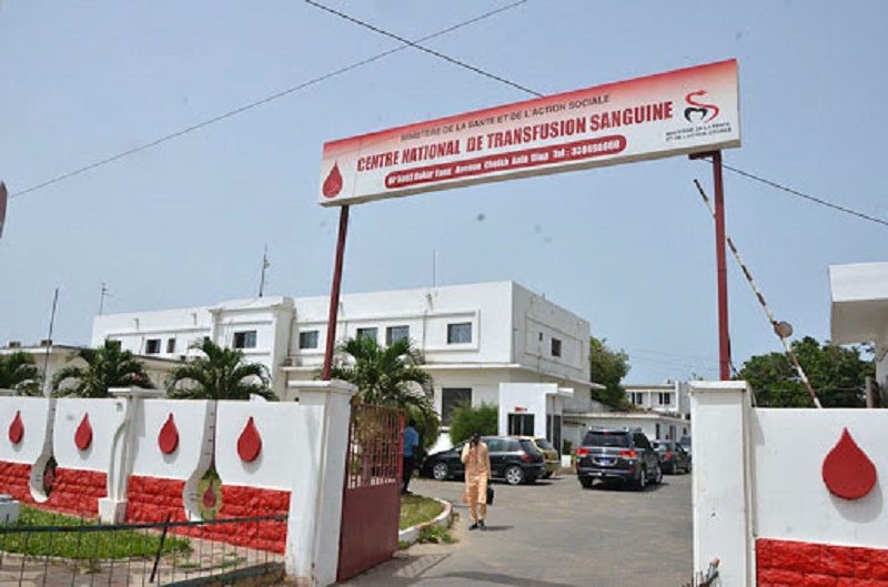 Mouvement d'humeur au centre du transfusion sanguine: une grève illimitée dans les plans