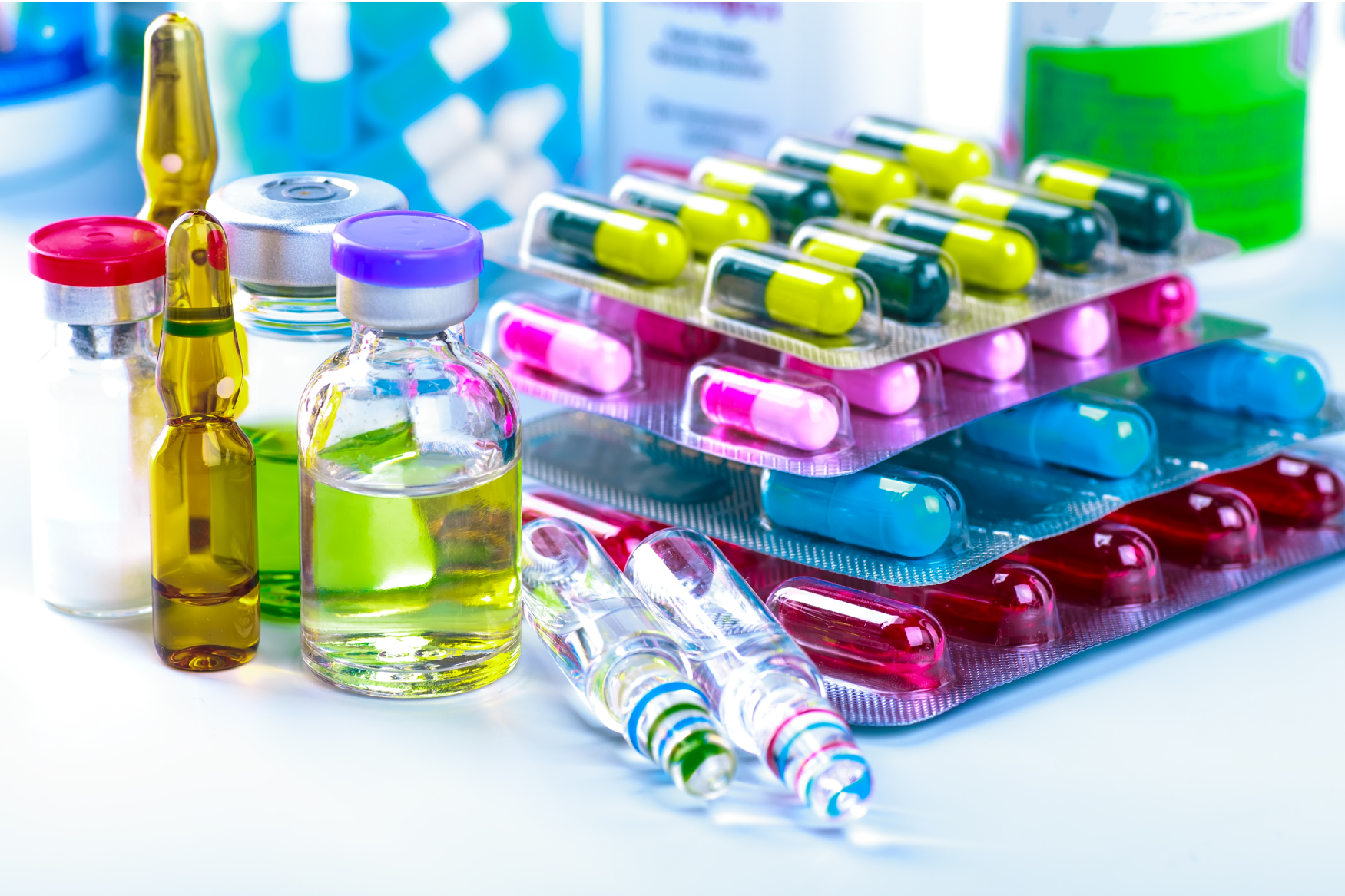 Commerce illicite des médicaments : cinq nouveaux pharmaciens inspecteurs pour épauler l’ARP