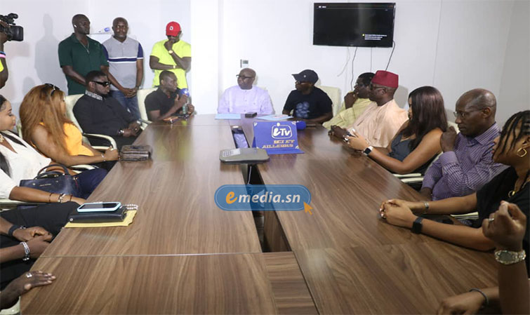 Retard de salaires, conditions de travail, manque de transparence dans la gestion des affaires de l’entreprise : les travailleurs du groupe de presse Emedia broient du noir