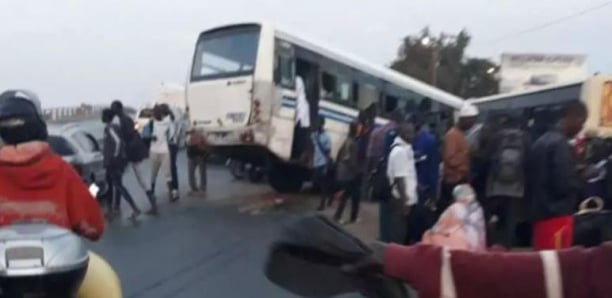 Collision entre un bus et un taxi sur l'autoroute: Plusieurs blessés enregistrés