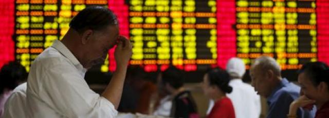 Panique sur les Bourses chinoises, les cours plongent