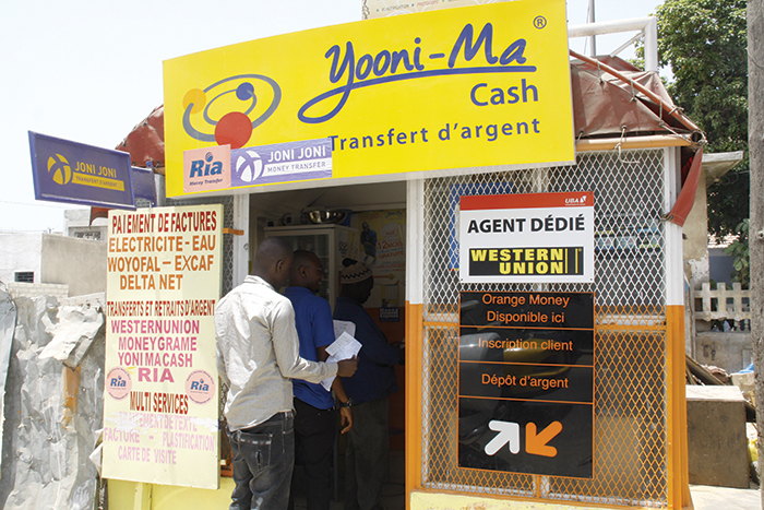 Transfert d’argent : les émigrés ont envoyé 842 milliards FCFA en 2014