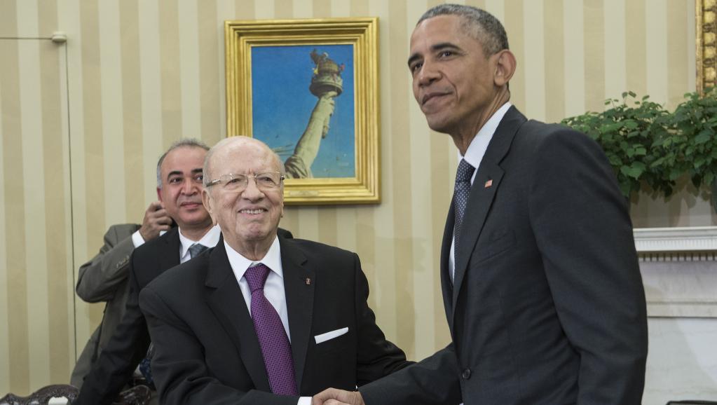 Le président tunisien Béji Caïd Essebsi avec Barack Obama à Washington, le 21 mai 2015. AFP PHOTO/NICHOLAS KAMM