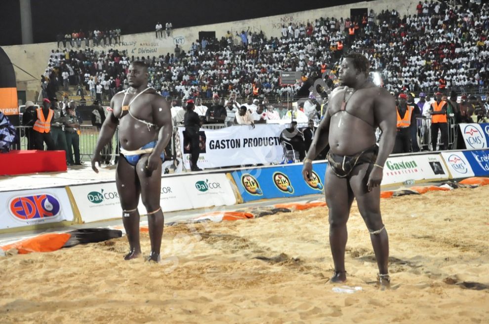 Lutte-Saison 2015-2016: vers l'affiche Bombardier-Yékini