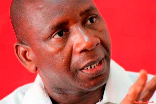 Pour non respect des règles d'éthique et déontologie, le Tribunal des Pairs du CORED condamne Xibaaru