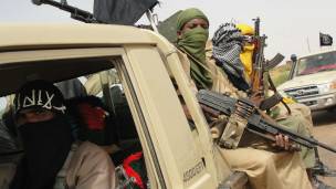 Des combattants du groupe Ansar Dine, l'un des groupes rebelles au Mali.
