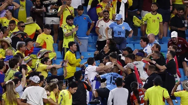 Scène surréaliste à la Copa America : Nunez et d’autres Uruguayens se battent avec des supporters colombiens