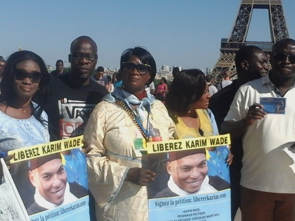 Soutient à la marche de Dakar : les militants du Pds assiègent le consulat du Sénégal à Paris
