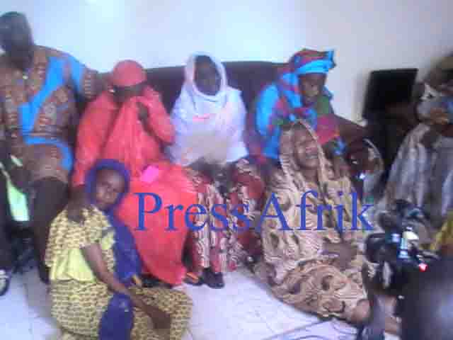 Premières Images et vidéos de chez Doudou Ndiaye Rose