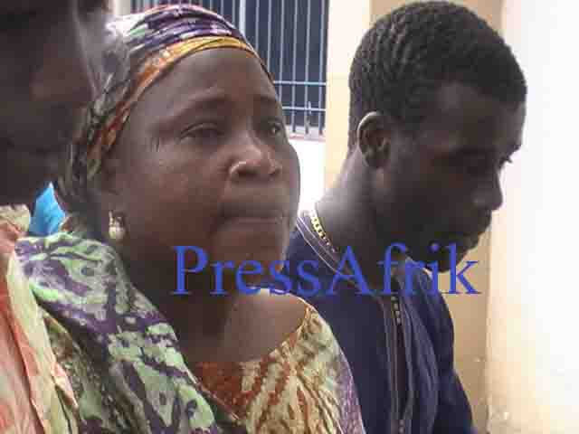 Premières Images et vidéos de chez Doudou Ndiaye Rose