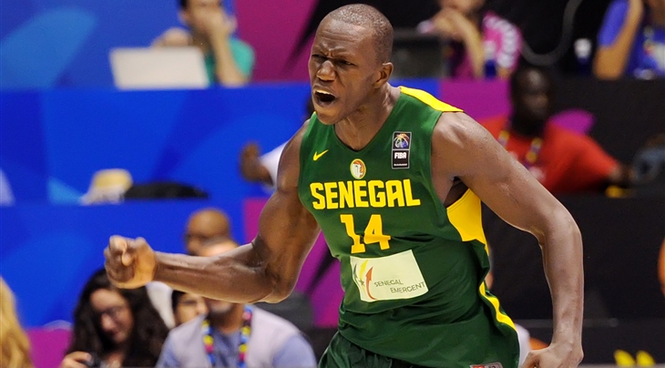Afrobasket : Les "Lions" du Sénégal souffrent, mais passent de justesse devant le Maroc (76-71)