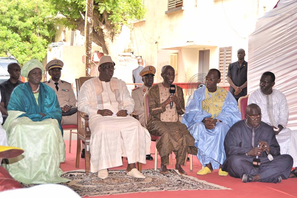 Macky Sall présente ses condoléances à la famille de Doudou Ndiaye Rose