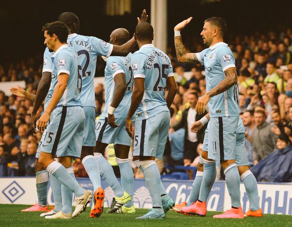 Premier League : Manchester City impérial, Chelsea toujours en rodage