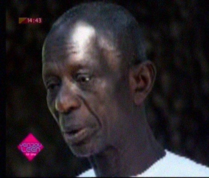 Faut-il ou non respecter la dernière volonté de feu Doudou Ndiaye Coumba Rose ? Des Sénégalais se prononcent.